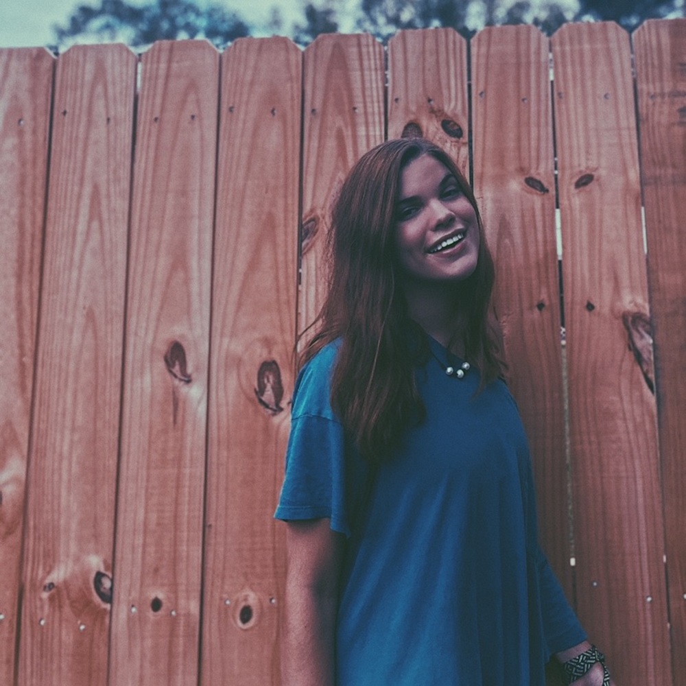 Meet your Posher, Jade